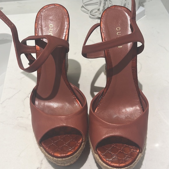 SALEGucci Pink Guccissima Leather and Cork Wedge Sandals Size 37 sold out - Picture 7 of 8